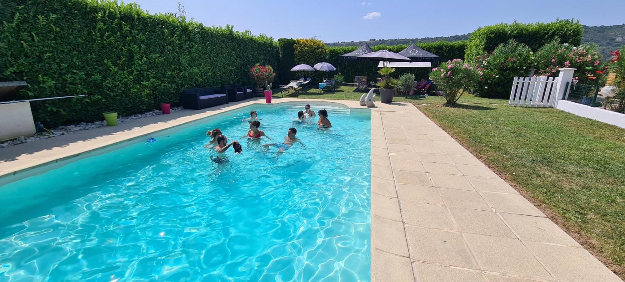 Au Calme, Confortable Avec Terrasse Le Pouzin Luaran gambar